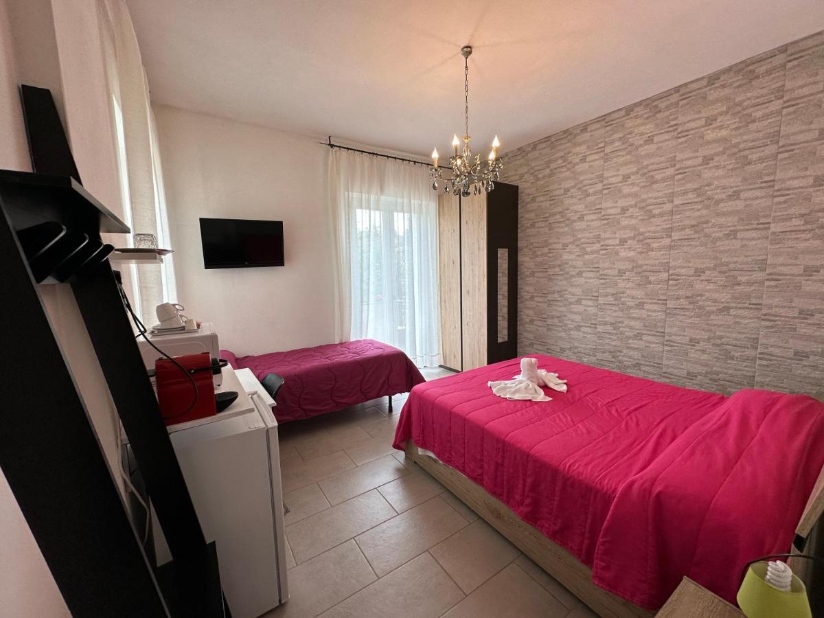B&B La Magnolia Caprino Veronese Eksteriør bilde