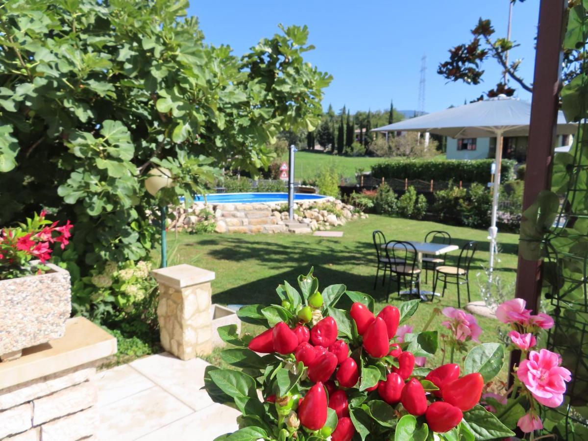 B&B La Magnolia Caprino Veronese Eksteriør bilde
